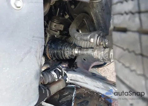 2019 Toyota Rav4 Le z USA, uszkodzony, nr VIN JTMH1RFV1KD502924